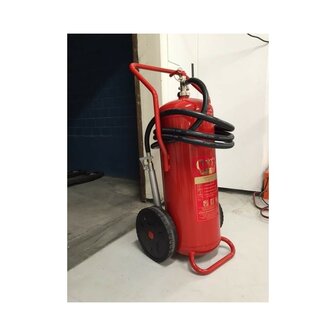 K&ouml;nig 50 kg fahrbarer Pulver Auflade. L&ouml;schwagen DIN EN3